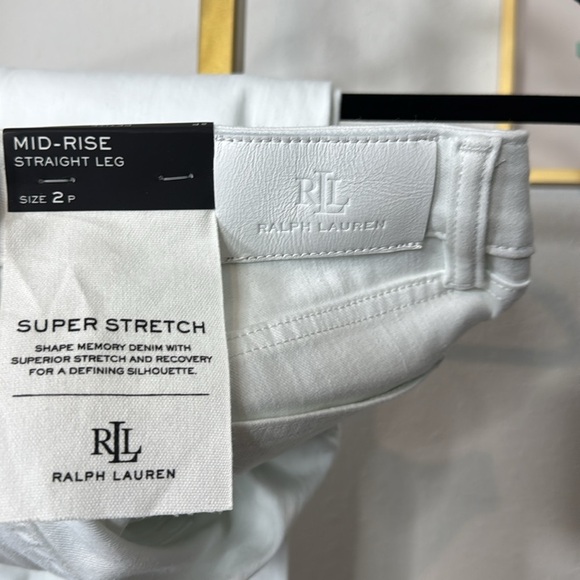 Lauren Ralph Lauren
Petite Mid-Rise Straight Jean, Petite & Petite Short Lengths - Picture 6 of 7
